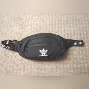 Adidas Unisex Crossbody Belt Bags